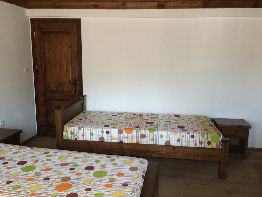 Ristevata Guest House Kovačevica Rum bild